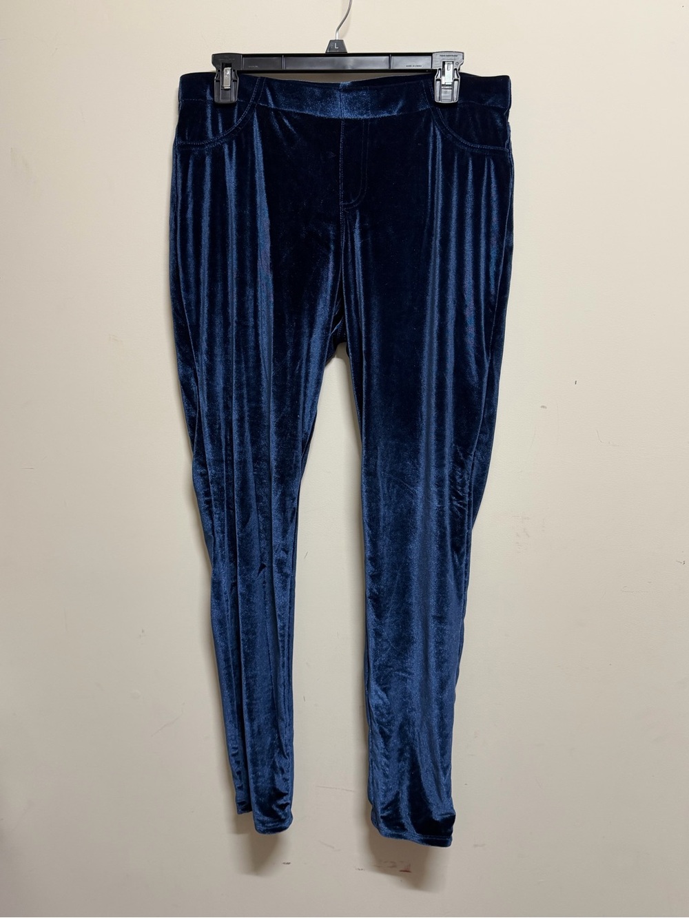 Time and Tru Navy Velvet Leggings